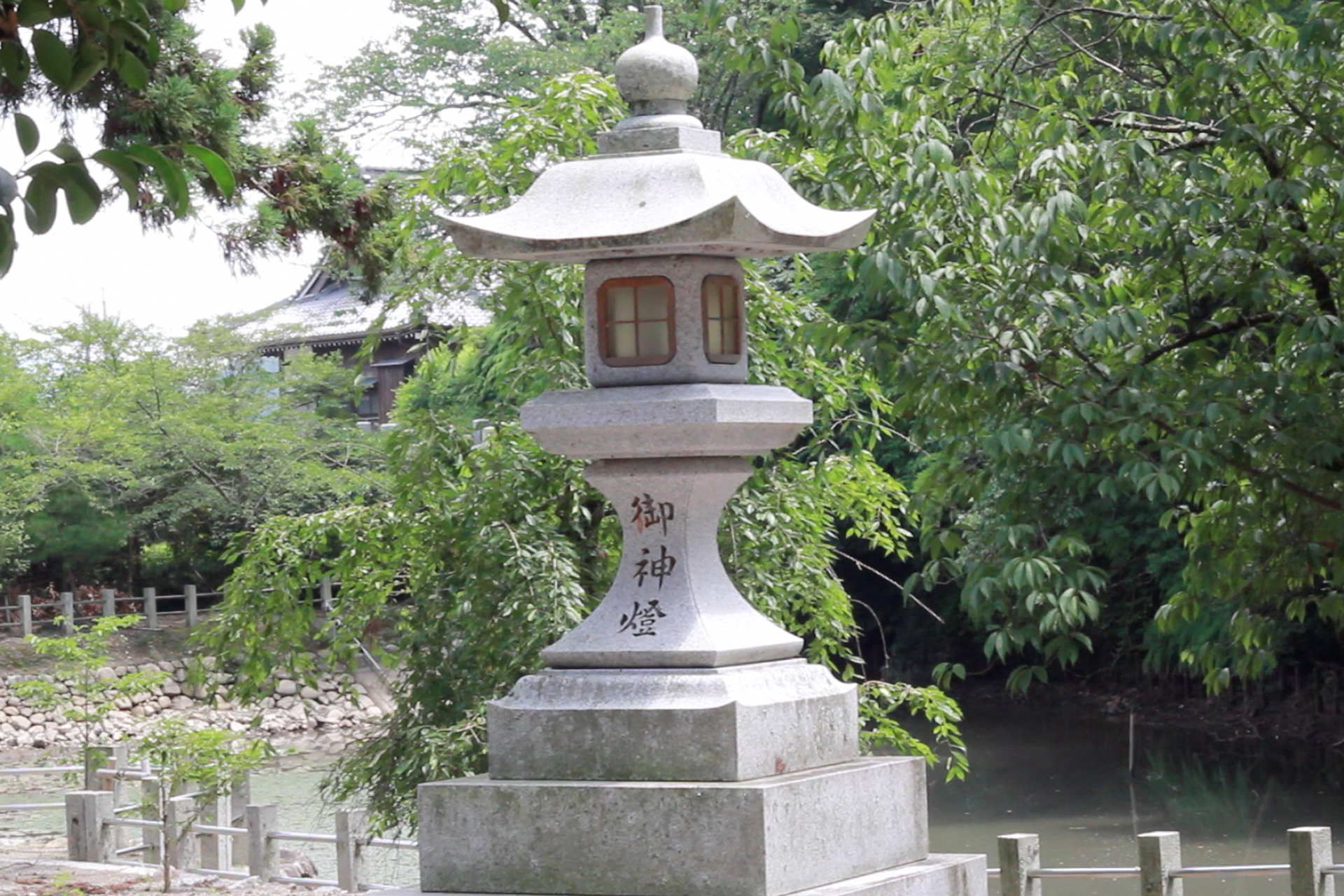 灯篭４ 近江八幡市北津田町 大嶋神社奥津嶋神社