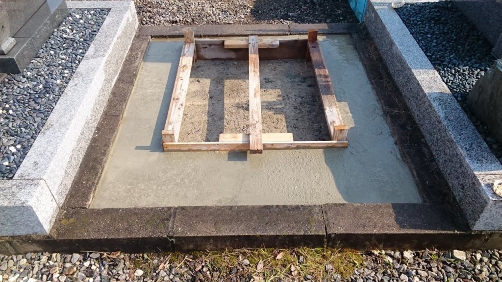 滋賀県近江八幡市安土町浄厳院東霊園