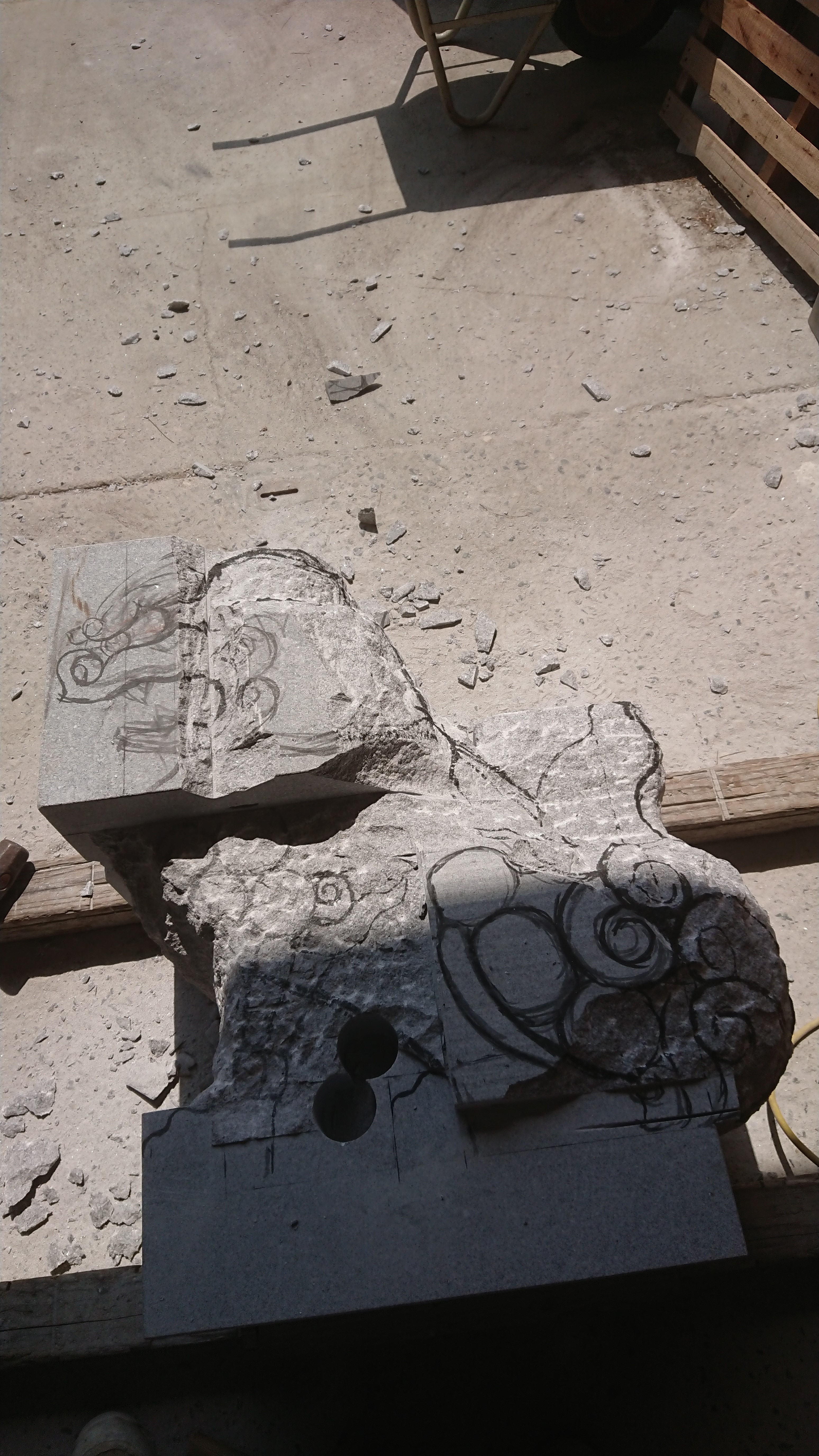 「岡崎型狛犬　彦根市久留美神社に奉納！！　9　　形の荒出し編　」