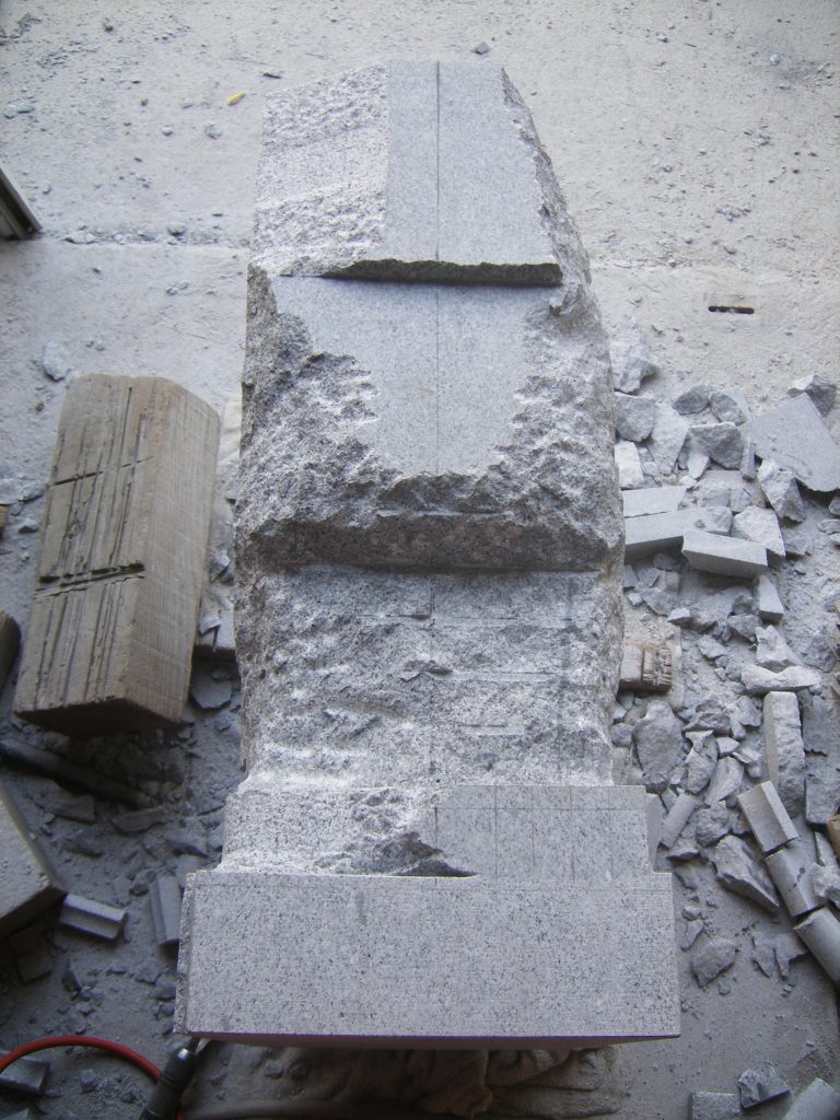 「やっと出来た2尺５寸古代型狛犬（展示用（涙））5　顔 編 ！！」