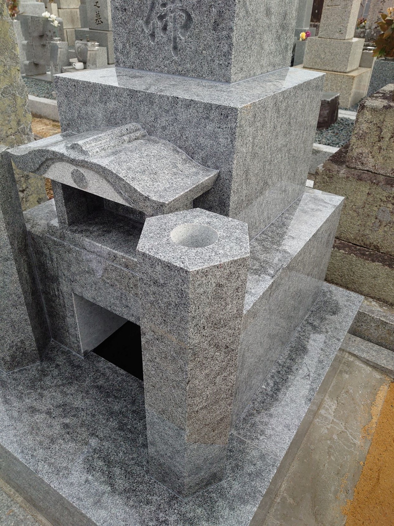 「お彼岸前のお墓建て!!　近江八幡市安土町浄厳院！」