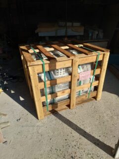 「中国製品が入荷しました。さぁ検品です！」