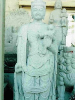 聖観音 修業時代の作です。